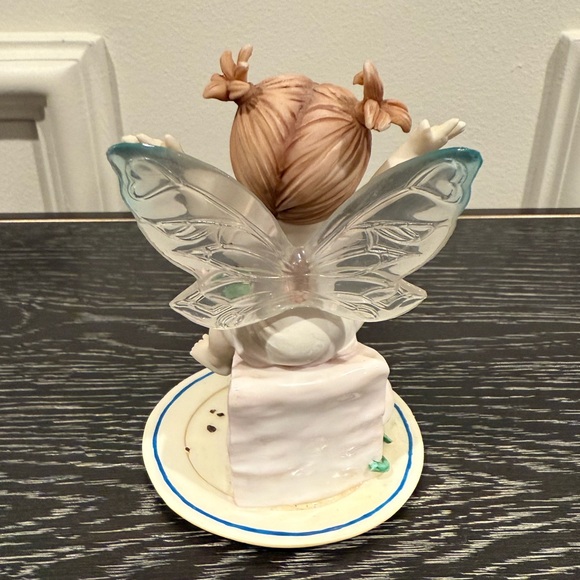 My Little Kitchen Fairies 2002 “ Happy Birthday Fairie” 106959 - Picture 3 of 5